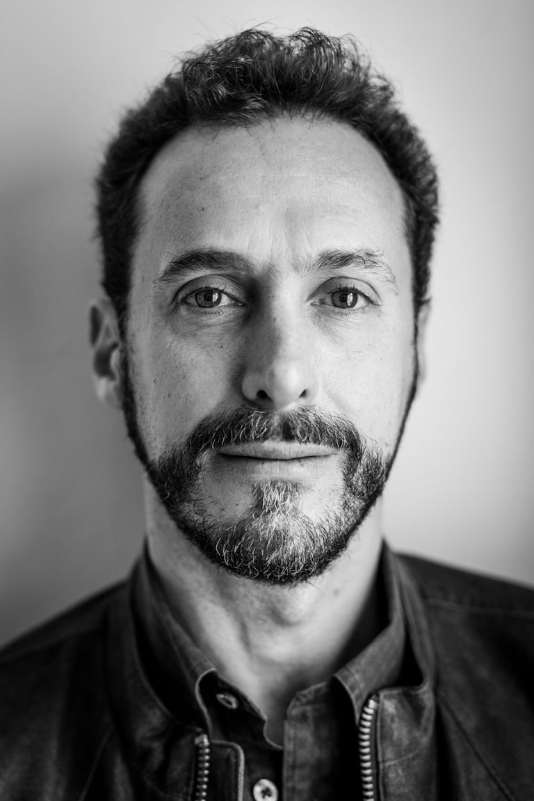 لقطة من الفيلم المكسيكي"الدفنات الثلاث"