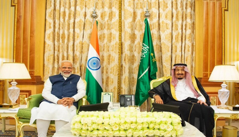 العاهل السعودي ورئيس وزراء الهند خلال مباحثات اليوم
