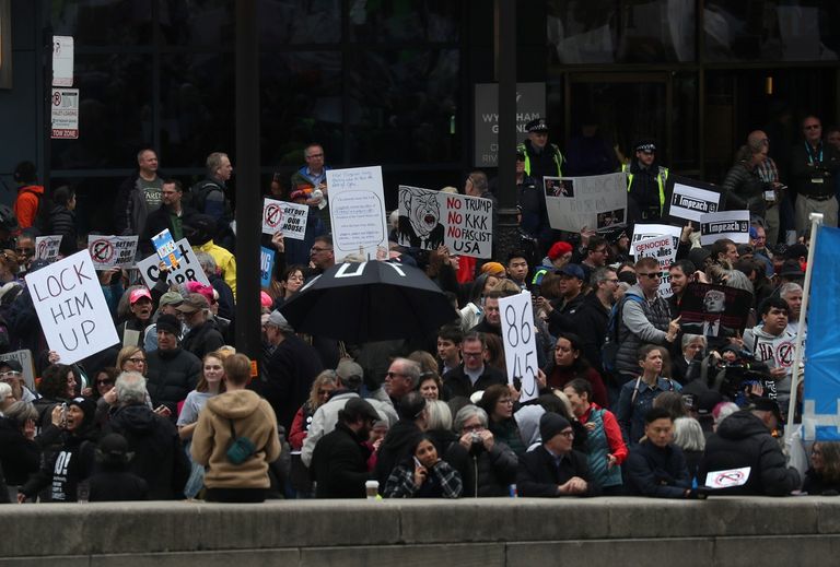 ترامب خلال اجتماع للجمعية الدولية لقادة الشرطة