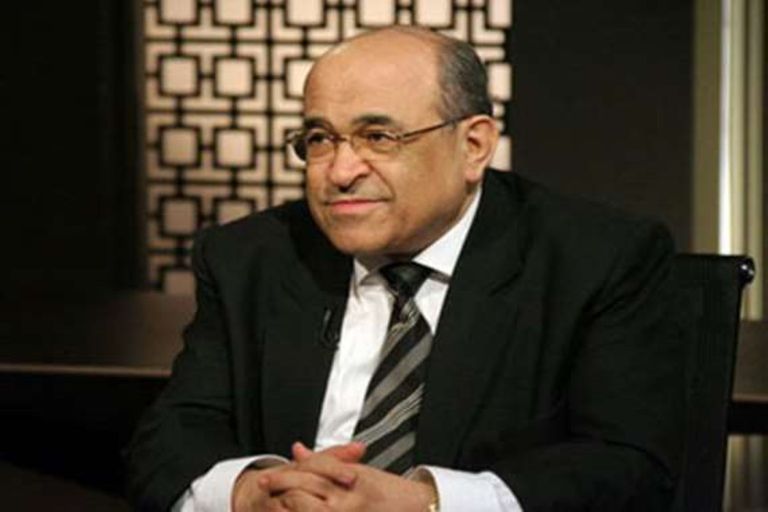 الشيخ الدكتور سلطان القاسمي يفتتح معرض الشارقة للكتاب