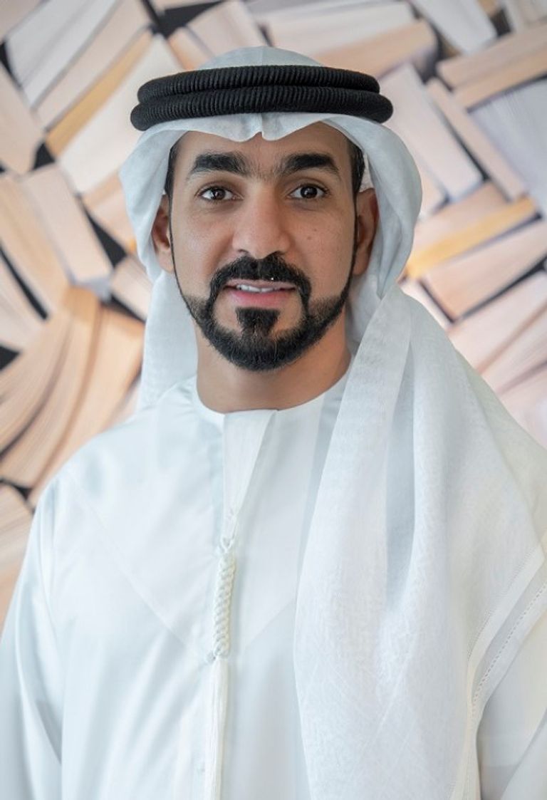 الشيخ الدكتور سلطان القاسمي يفتتح معرض الشارقة للكتاب