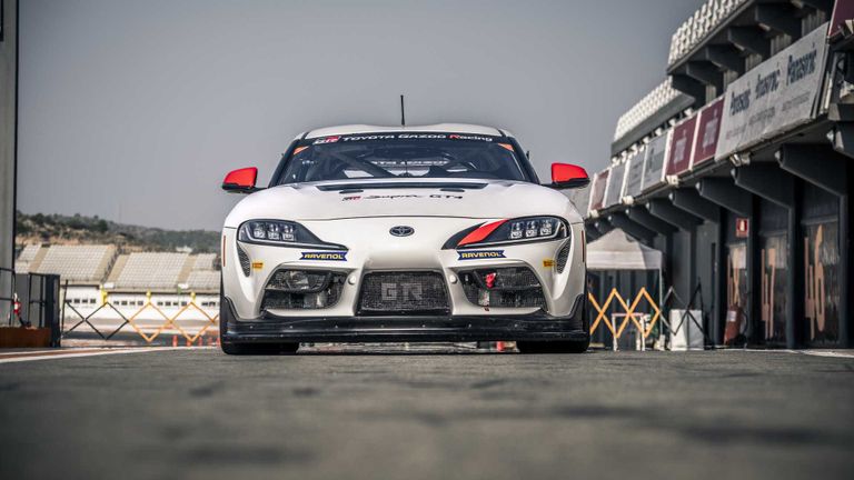 تويوتا  GR Supra GT4