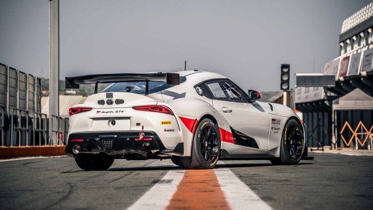 تويوتا  GR Supra GT4