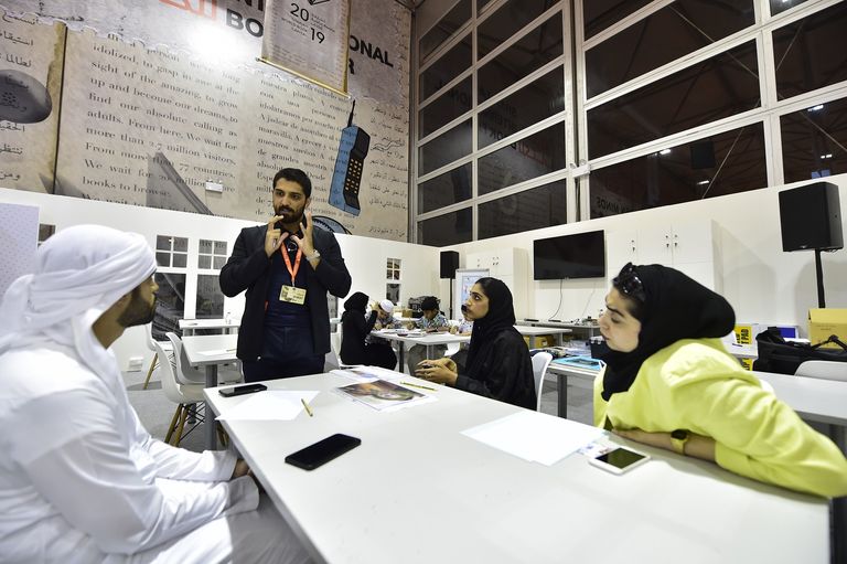 ورشة تفاعلية لتعليم فن الكوميكس في معرض الشارقة الدولي للكتاب