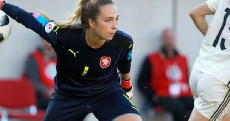 بارا فوتيكوفا