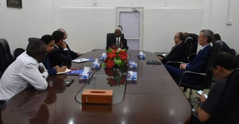 جانب من اللقاء  الرئيس السوداني المعزول عمر البشير