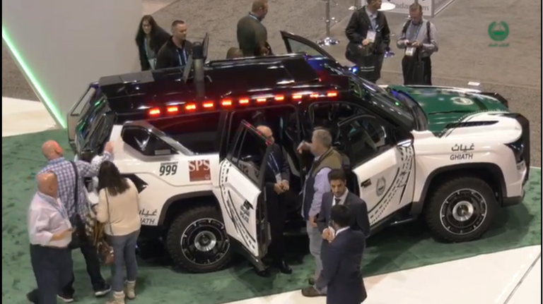 شرطة دبي تعرض ابتكاراتها في شرطة دبي تعرض ابتكاراتها في ولاية شيكاغو