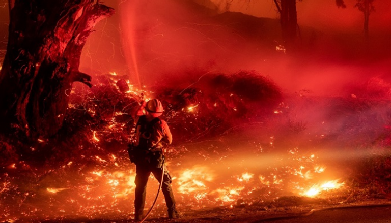 فرق إطفاء خاصة لحماية الأثرياء من الحرائق في كاليفورنيا