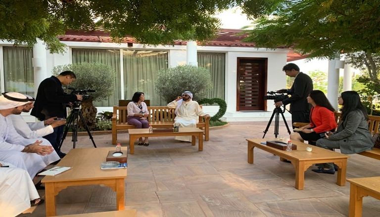 جانب من لقاء الشيخ محمد بن راشد مع تلفزيون الصين