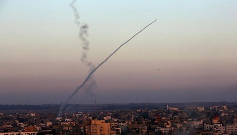 صواريخ من غزة تنطلق اتجاه إسرائيل