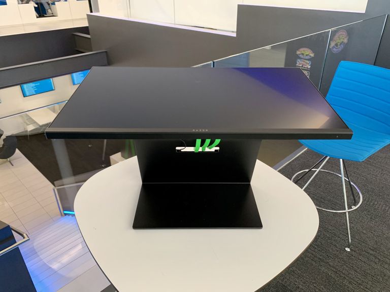 ريزر تطلق شاشة الألعاب Raptor 27