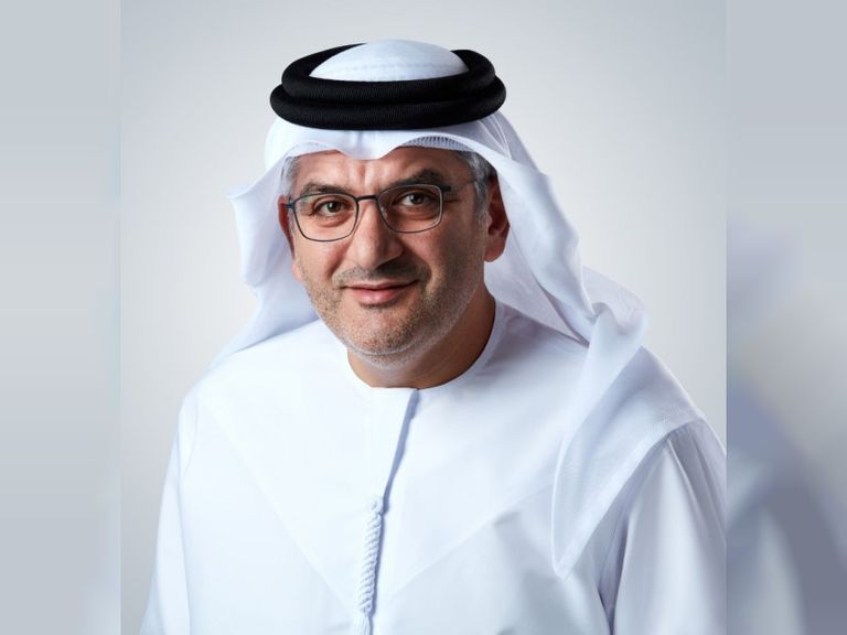 راشد عبد الكريم البلوشي وكيل دائرة التنمية الاقتصادية بأبوظبي القطاع الصناعي يعزز نمو اقتصاد أبوظبي