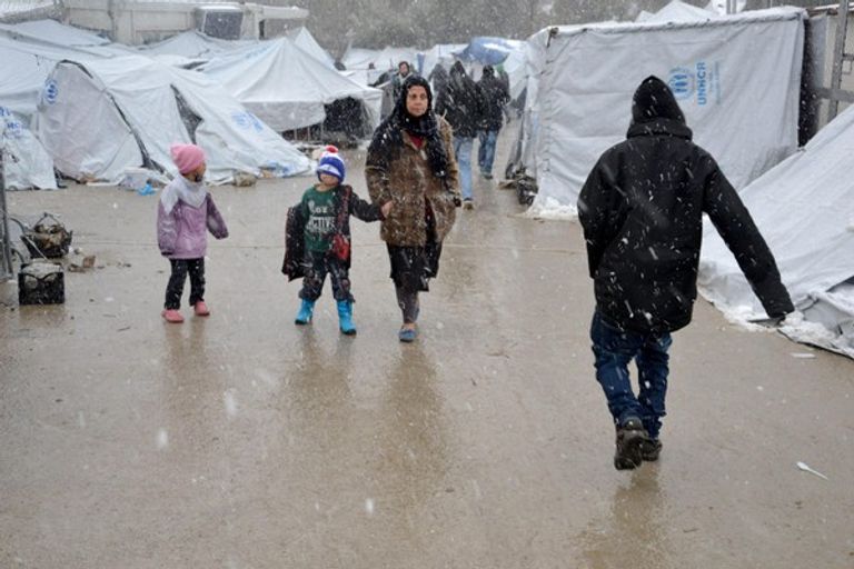 "إيد واحدة ما تدفي" حملة مفوضية اللاجئين لدعم النازحين في الشتاء