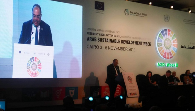 محمود محي الدين خلال افتتاح الأسبوع العربي للتنمية المستدامة 