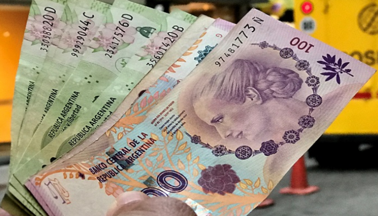 رئيس الأرجنتين الجديد ألبرتو فرنانديز- رويترز