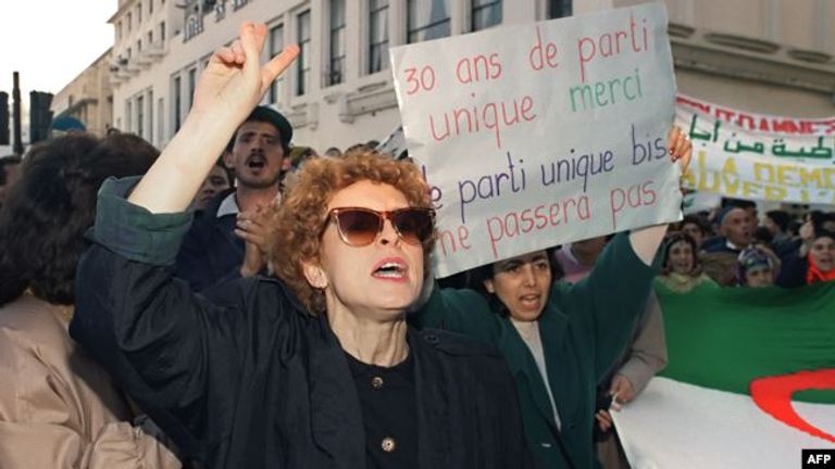 خليدة تومي ضد ترشح بوتفليقة في 1999 خليدة تومي وزيرة الثقافة الجزائرية السابقة- أرشيفية