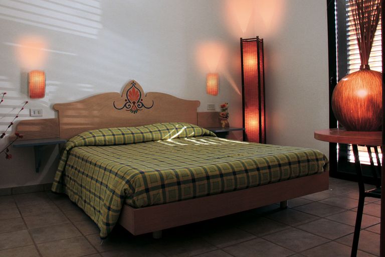 قرية إيمانويلي الإيطالية لمرضى ألزهايمر