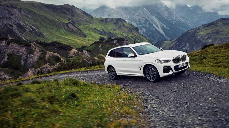 طراز X3 xDrive30e