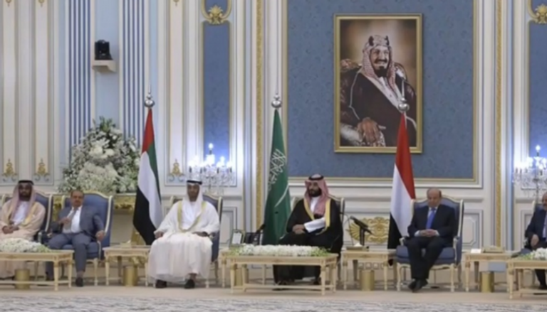 الأمير محمد بن سلمان يشهد توقيع اتفاق الرياض