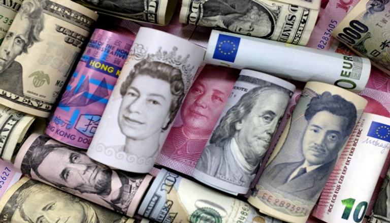روسيا تتطلع لتنويع حيازاتها من العملات الأجنبية - رويترز