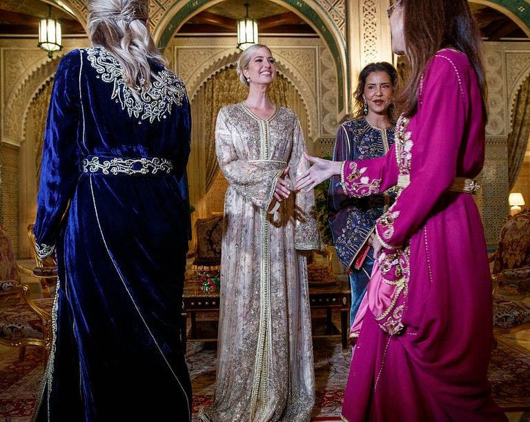 إيفانكا ترامب بالقفطان المغربي والأميرة للا مريم في مأدبة العشاء