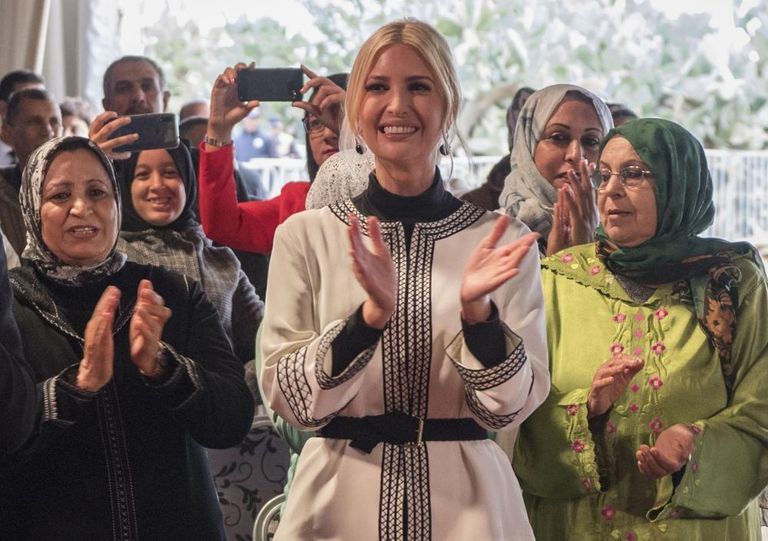 إيفانكا ترامب بالقفطان المغربي والأميرة للا مريم في مأدبة العشاء