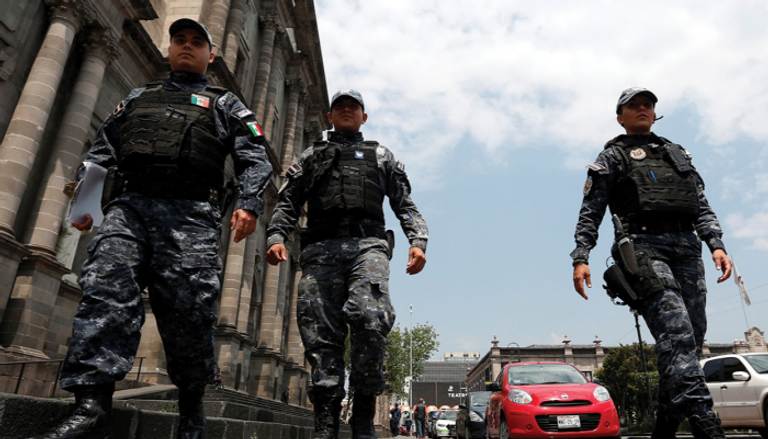 عناصر من الشرطة المكسيكية