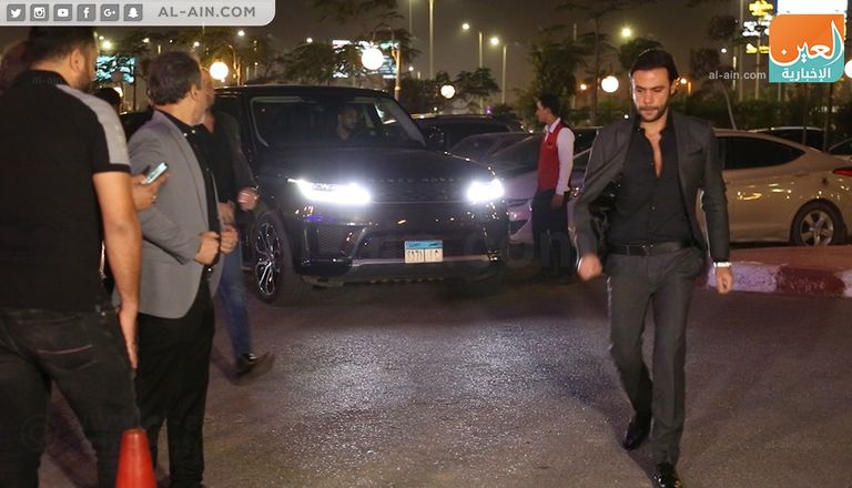 رامي عز الدين بركات في عزاء هيثم أحمد زكي 