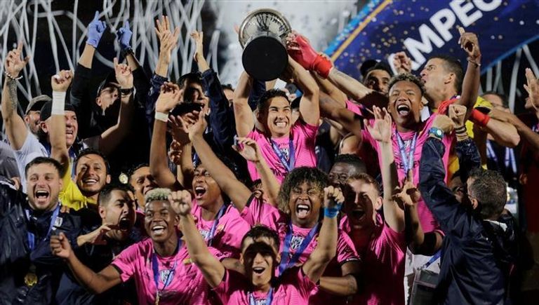 إنديبندينتي ديل بايي ريفر بليت