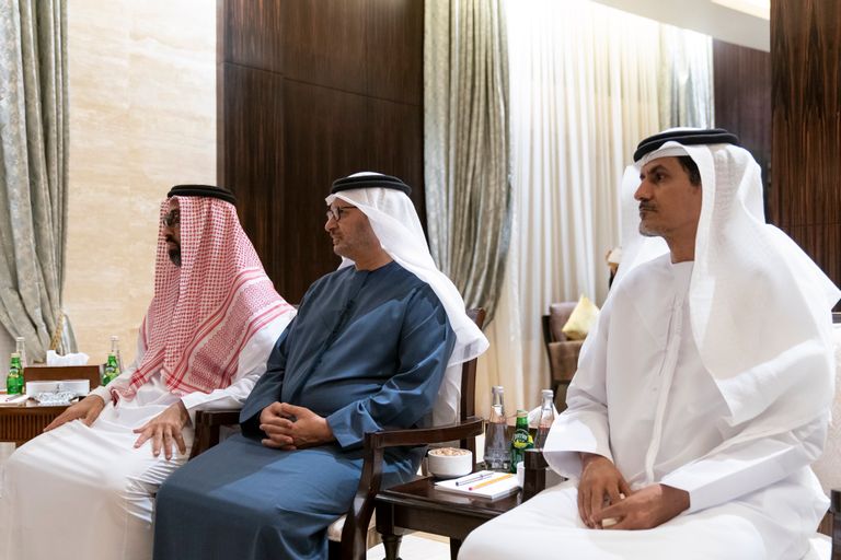 الشيخ محمد بن زايد آل نهيان ونيجيرفان بارزاني