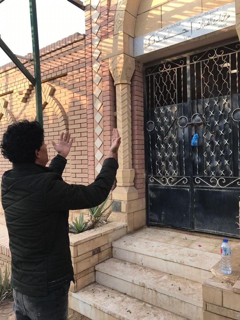 الفنان الراحل هيثم زكي وخطيبته إنجي سلامة