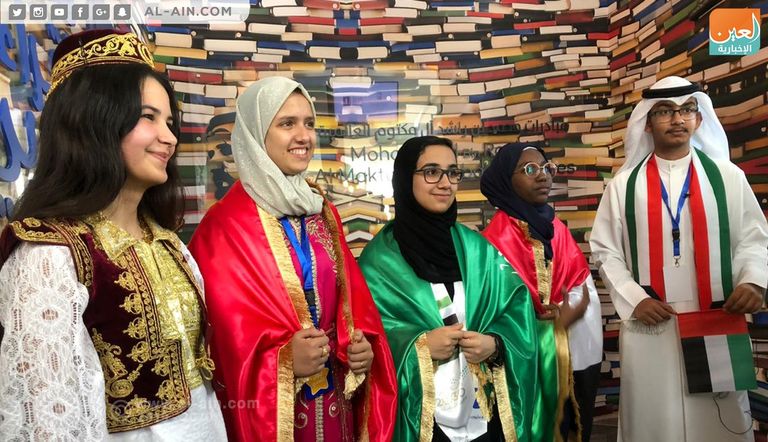 الشيخ محمد بن راشد آل مكتوم يشهد حفل تتويج بطل القراءة العربي