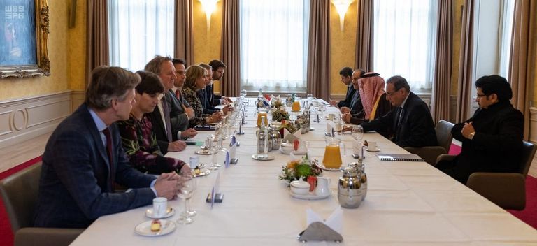 لقاء الجبير ومستشار رئيس مجلس الوزراء الهولندي