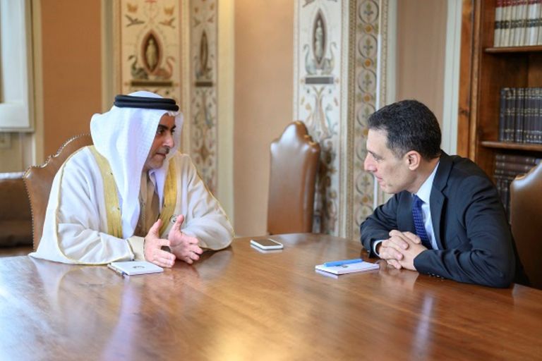 الفريق الشيخ سيف بن زايد آل نهيان بجانب شيخ الأزهر وبابا الفاتيكان