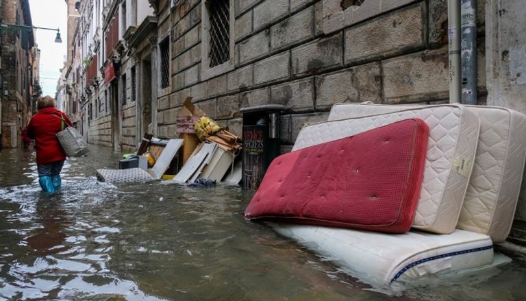 البندقية أصيبت بحالة من الشلل التام