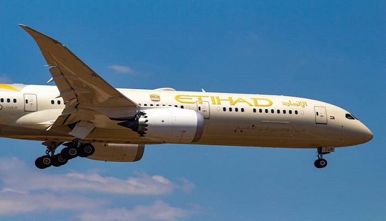 أشهر طائرات العالم تجتمع في معرض دبي للطيران