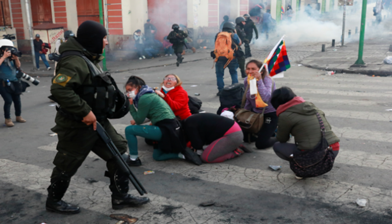 اشتباكات بين الأمن البوليفي وموالين لموراليس 