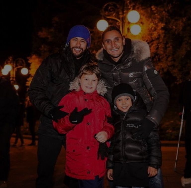 نيمار ووالدته