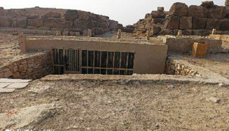  افتتاح مقبرتي إيدو وقار بمنطقة آثار الهرم في مصر