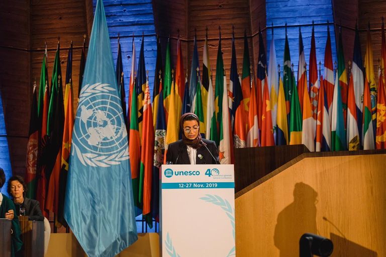 نورة بنت محمد الكعبي وزيرة الثقافة وتنمية المعرفة الإماراتية