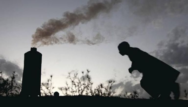 تسبب تلوث هواء المنازل في وفاة 19400 شخص في 2017