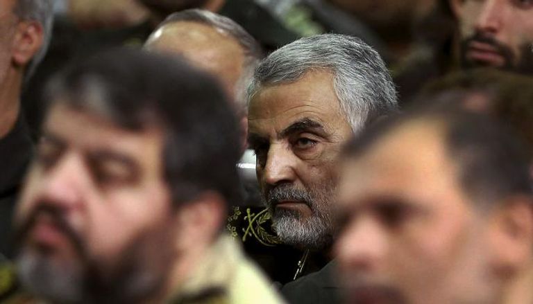 الإرهابي قاسم سليماني قائد فيلق القدس التابع للحرس الثوري الإيراني