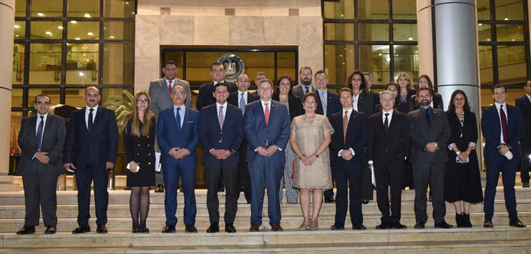 الوفد الأمريكي خلال زيارته وزارة الاستثمار المصرية