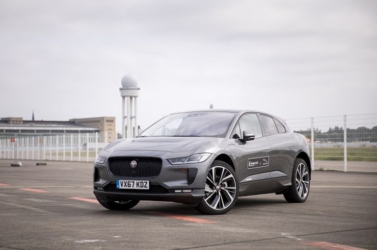 السيارات الكهربائية.. آمال وتحديات