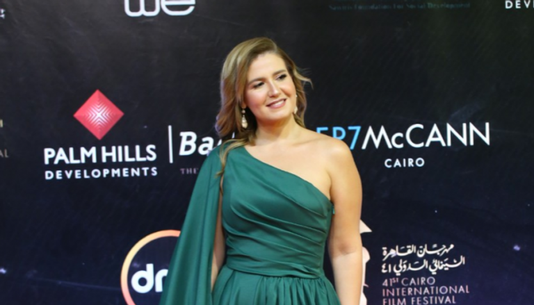 هنا شيحة في افتتاح مهرجان القاهرة السينمائي 
