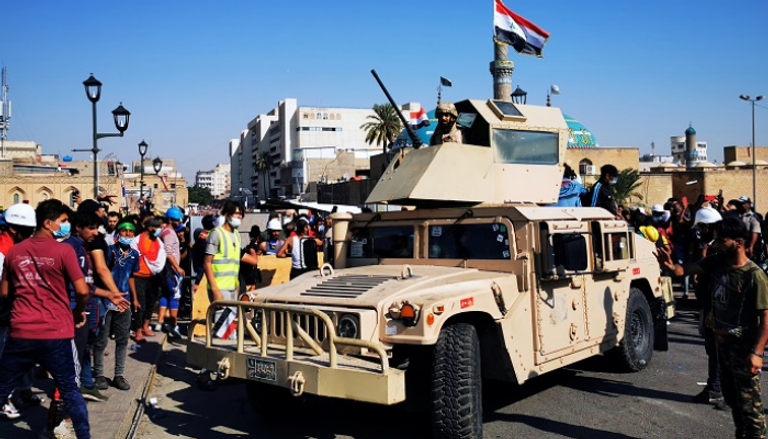 آلية عسكرية تابعة للجيش العراقي في شوارع بغداد