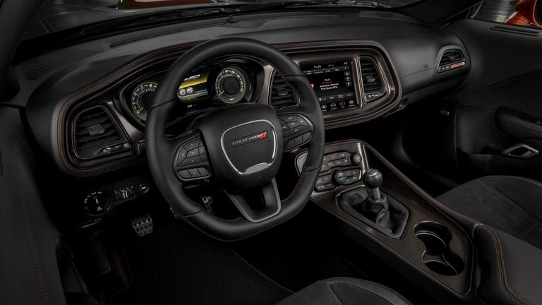 نسخة العام الـ50 لطراز "تشالنجر"