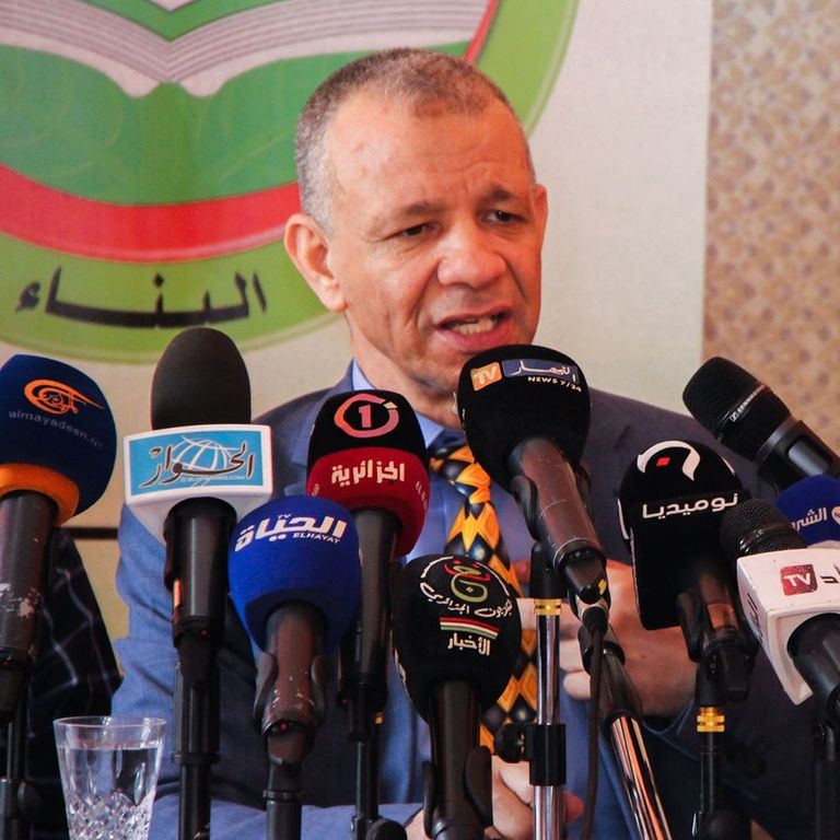 الإخواني عبد القادر بن قرينة المرشح لانتخابات الرئاسة الجزائرية