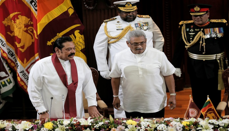 رئيس سريلانكا وشقيقه - رويترز  