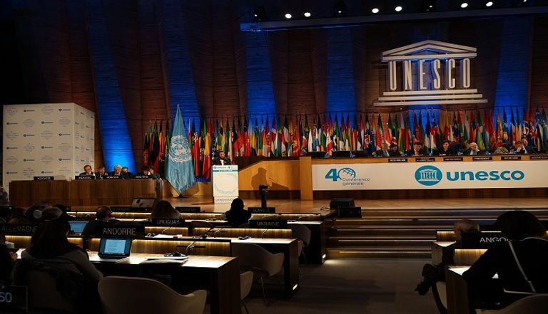 نورة بنت محمد الكعبي وزيرة الثقافة وتنمية المعرفة الإماراتية